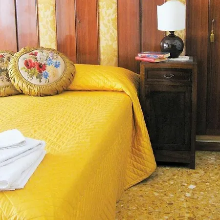 Casa de hóspedes Romulus Rex