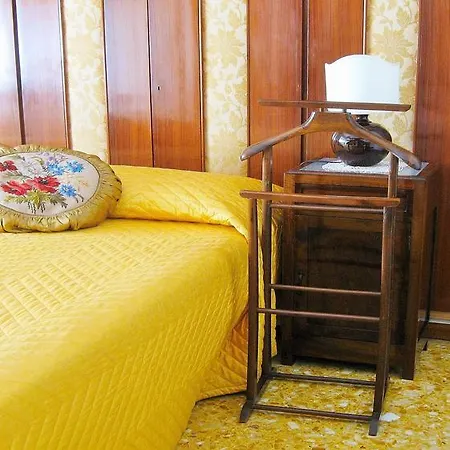 Romulus Rex Casa de hóspedes