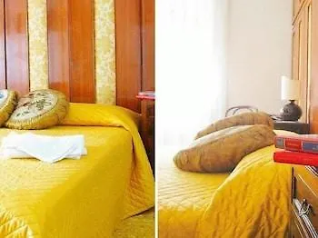 Romulus Rex 招待所 2*