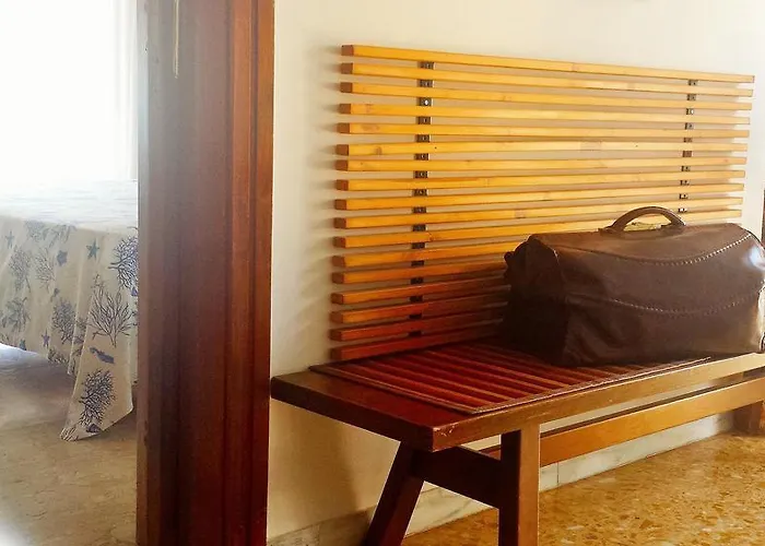 Romulus Rex 招待所