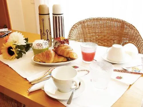 Romulus Rex 招待所